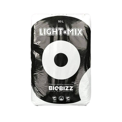 Beutel mit Light-Mix-Blumenerde 50 l – Erde für den Innenanbau unter LED-Gartenlampen – Biobizz