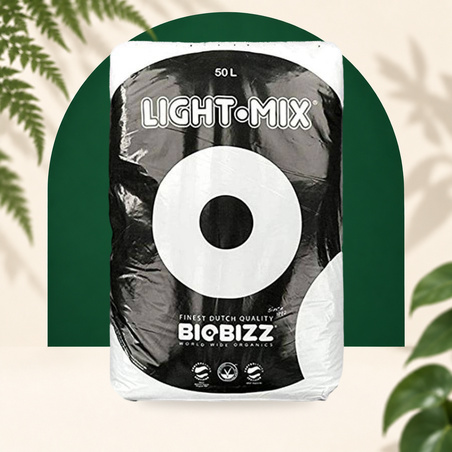 Beutel mit Light-Mix-Blumenerde 50 l – Erde für den Innenanbau unter LED-Gartenlampen – Biobizz